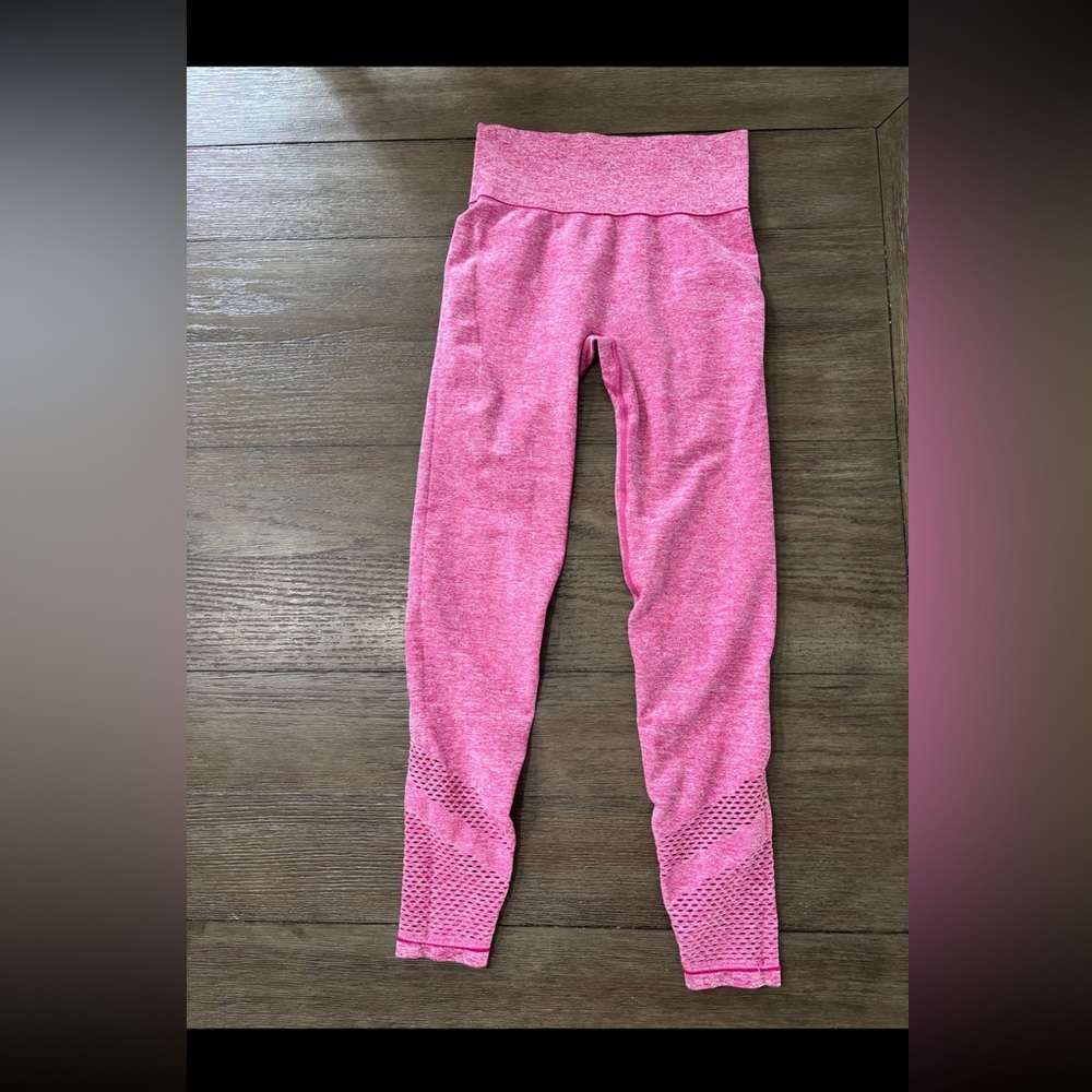 PINK Victoria's Secret Seamless Pink Leggings